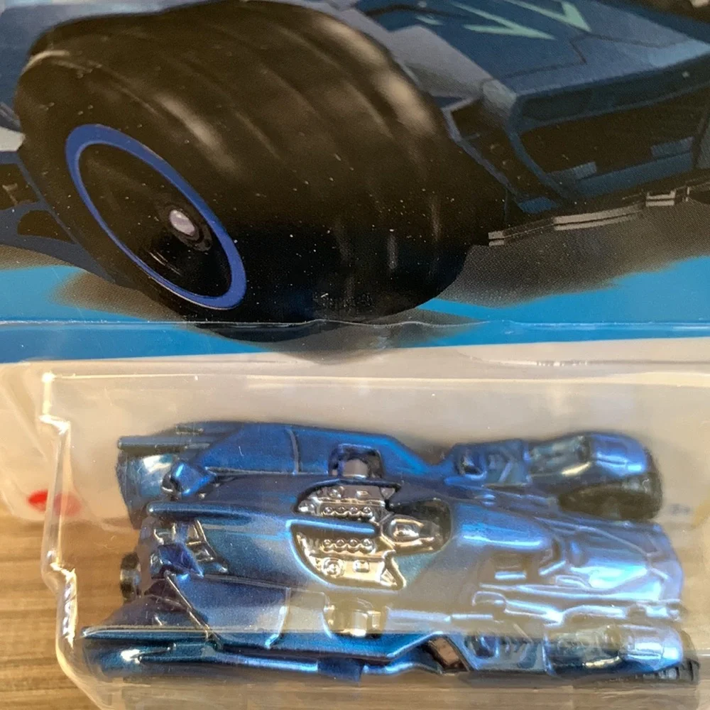 Hot Wheels Batman Arkham Knight Batmobile Car HotWheels Bat Mobile DC  2024 🆕